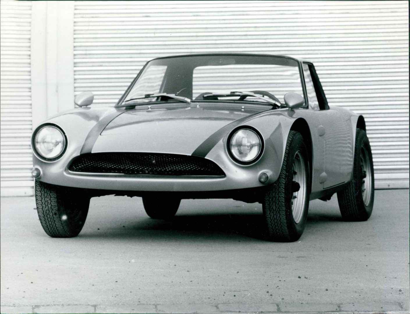 80-Jahre-Ekkehard-Zimmermann-dp-Motorsport-1962-Dingo-erster-Prototyp-mit-Polyester-Karosserie