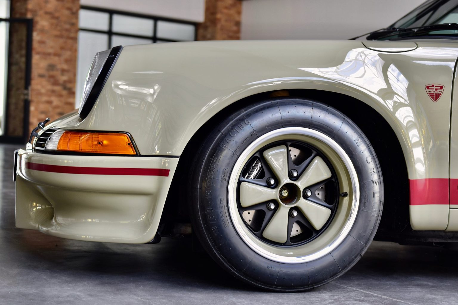 1989-dp-Motorsport-Porsche-964-Classic-RSR-Backdate-Stonegrey-0070