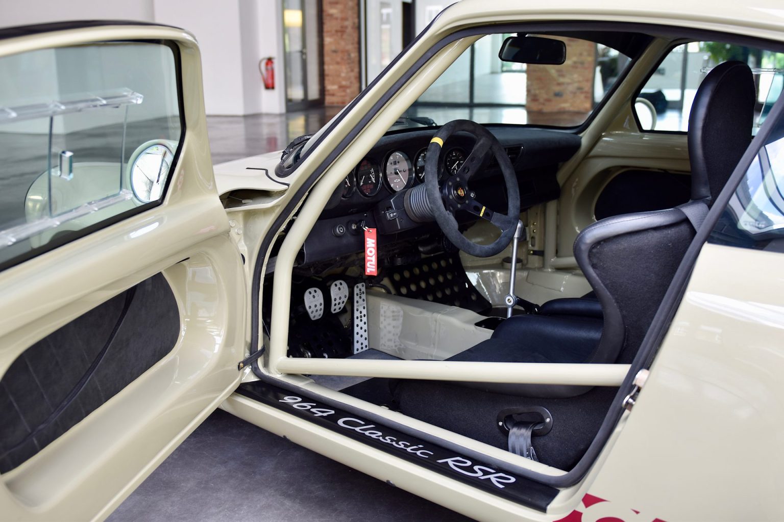 1989-dp-Motorsport-Porsche-964-Classic-RSR-Backdate-Stonegrey-0082 (1)